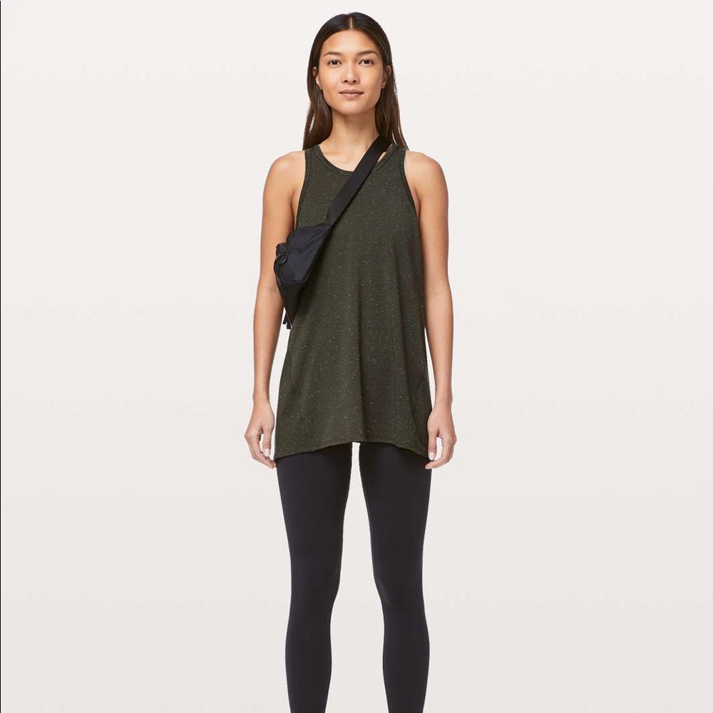 Lululemon Goal Up Tank - Dark Olive/White